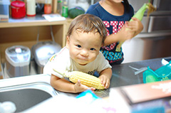 生のトウモロコシうんめ～