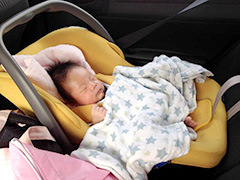 レンタカーで初ドライブ！父の運転で我が家へ…