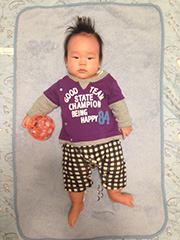 セパレート風ベビー服で少年の気配が